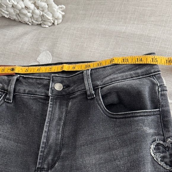 Heart Embellished high rise, flair Women Jeans - Picture 9 of 10
